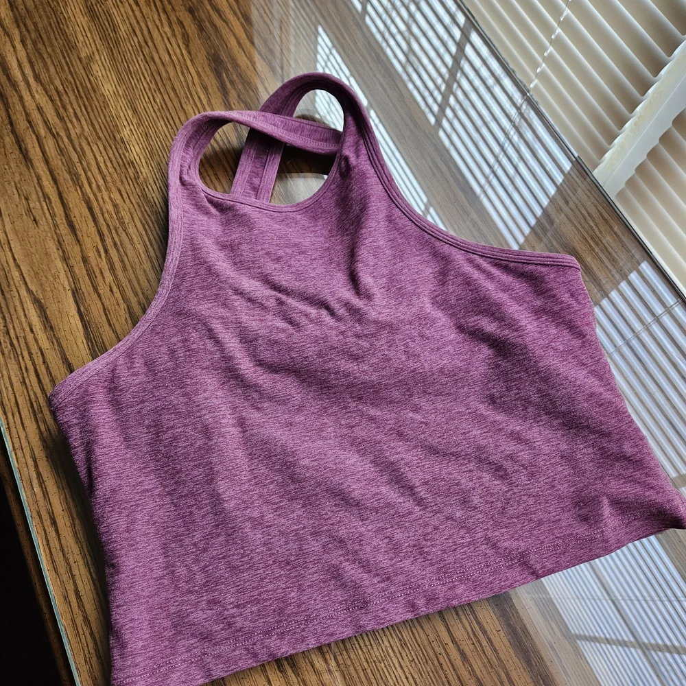 Beyond Yoga Berry Tank Top - Picture 1 of 3